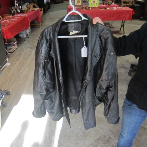 Men Leather Jacket - Picture 1 of 1